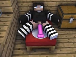 Minecraft Woman Fucked By Fake Penis.