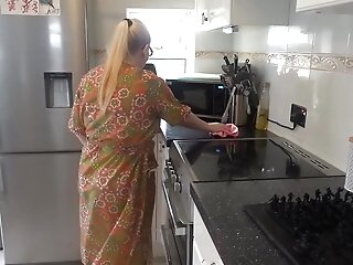 Wild Housewife Cleaning In The Kitchen