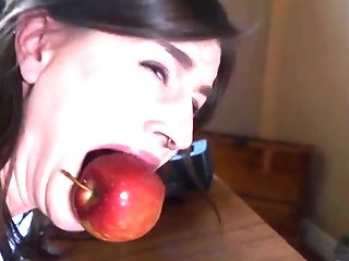 Apple For Instructor
