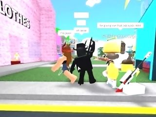 Two Thicc Roblox Baddies Fucked By Big Black Cock In Public