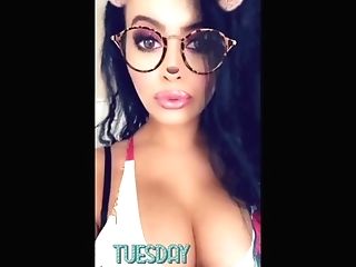 Latina Snapchat Sexy Black Hair Big Tits Natural Sleeveless Milky...